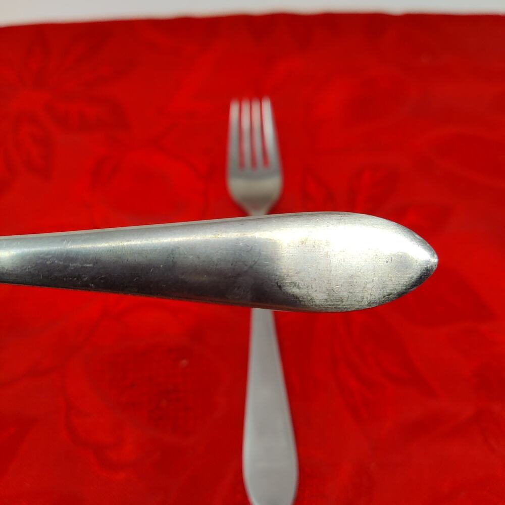 2X GINKGO HELMICK STAINLESS 18/10 FLATWARE MERIDIAN DINNER FORKS 7 3/8"